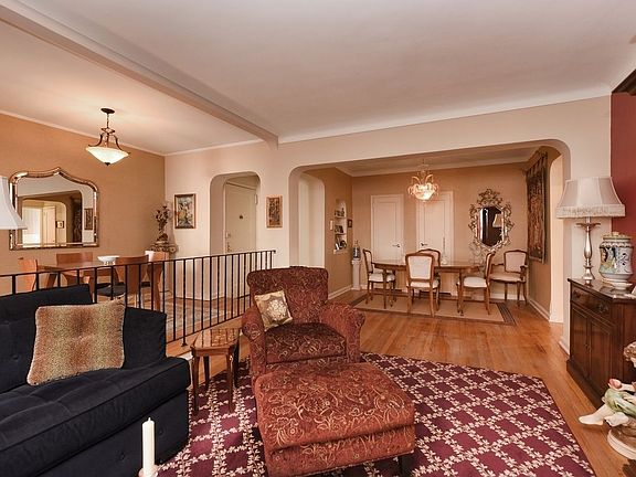 3rd image of 9931 64th Ave APT B6