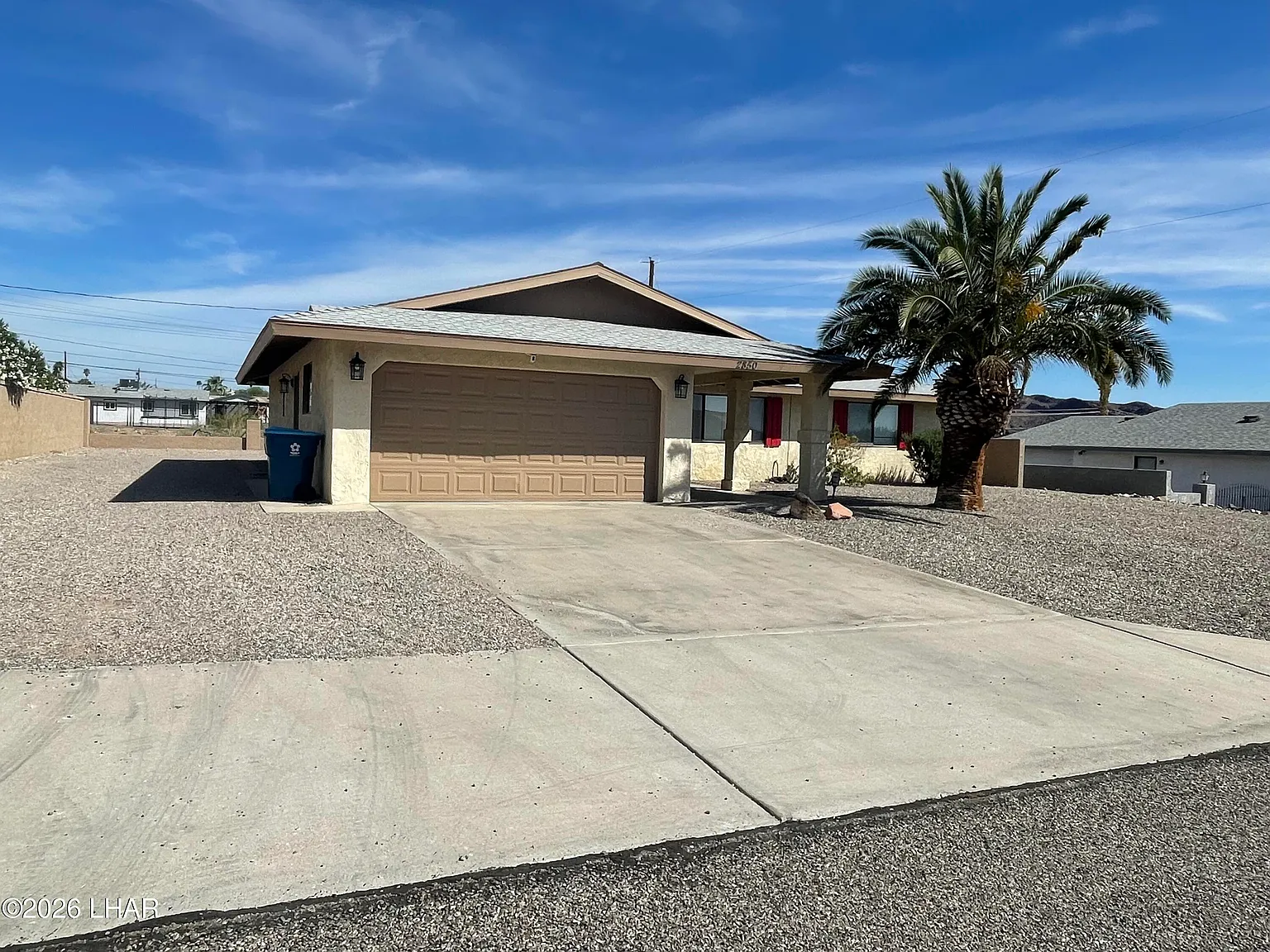 3 bed, 2.0 bath, 1647 sqft, $2,500 — Photo 2
