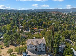 4801 Nomad Dr, Woodland Hills, CA 91364