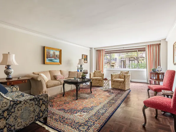 10 East 70th Street image 1 of 13