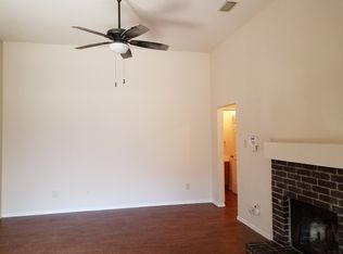 9724 Kerrville St, Dallas, TX 75227