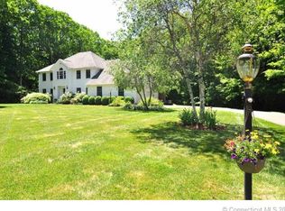 70 Greenwood Dr, Southbury, CT 06488