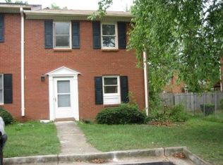 970 Park Gate Pl, Stone Mountain, GA 30083