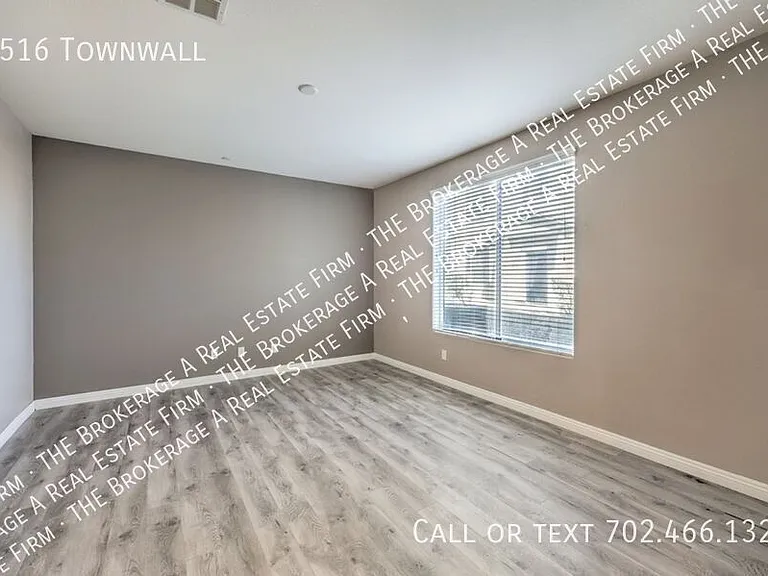 4516 Townwall — Photo 22