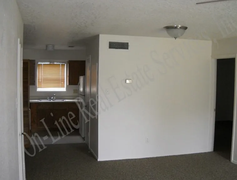 1202 Spring Loop #C — Photo 7