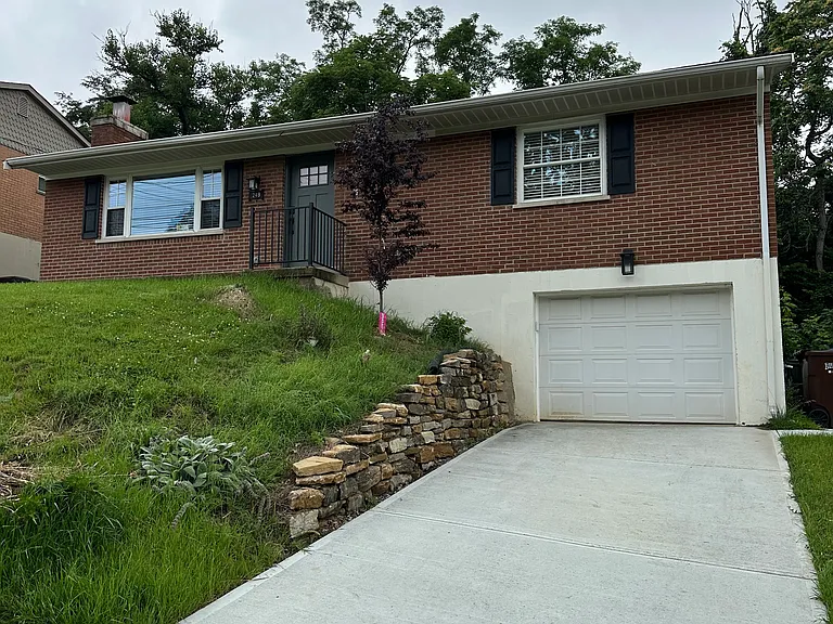 249 Bluegrass Ave — Photo 1