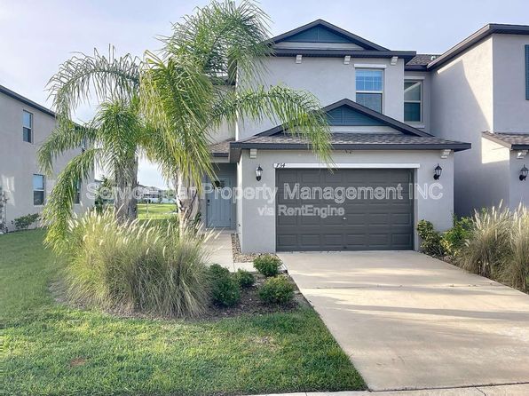 734 Royal Empress Dr
