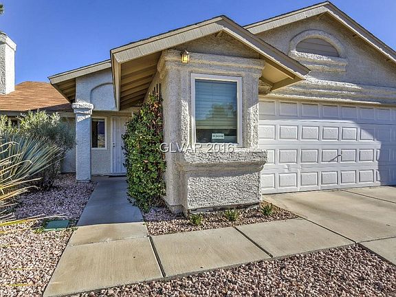 Exterior Front Entry