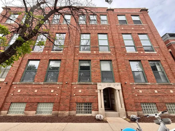 (undisclosed Address), Chicago, IL 60657