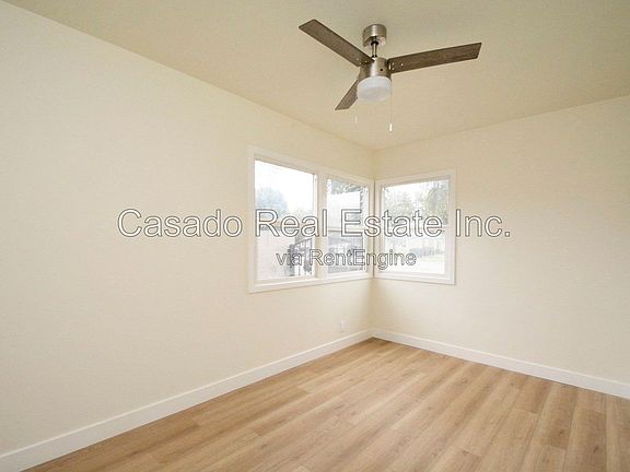 5th image of 2972 Pacific Ave APT C