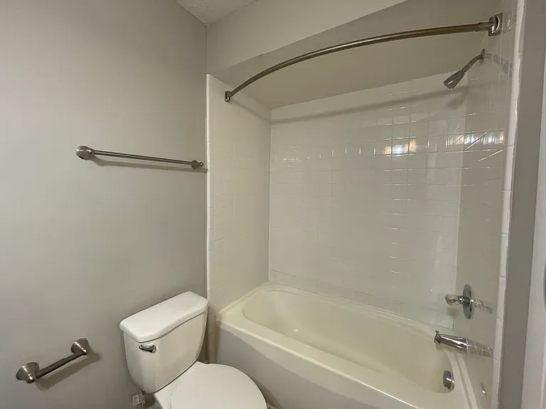Nova Ridge Apartments — Photo 24
