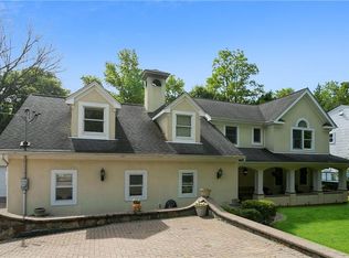 620 Baldwin Pl, Mamaroneck, NY 10543