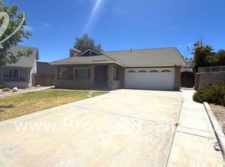 13675 Ruby Cir, Victorville, CA 92392