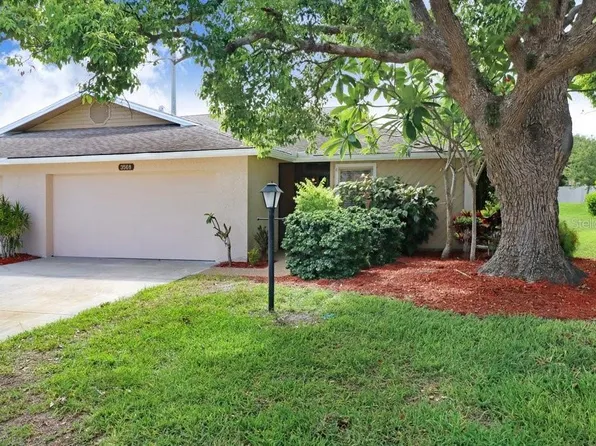 3568 Wilkinson Woods Dr #23, Sarasota, FL 34231