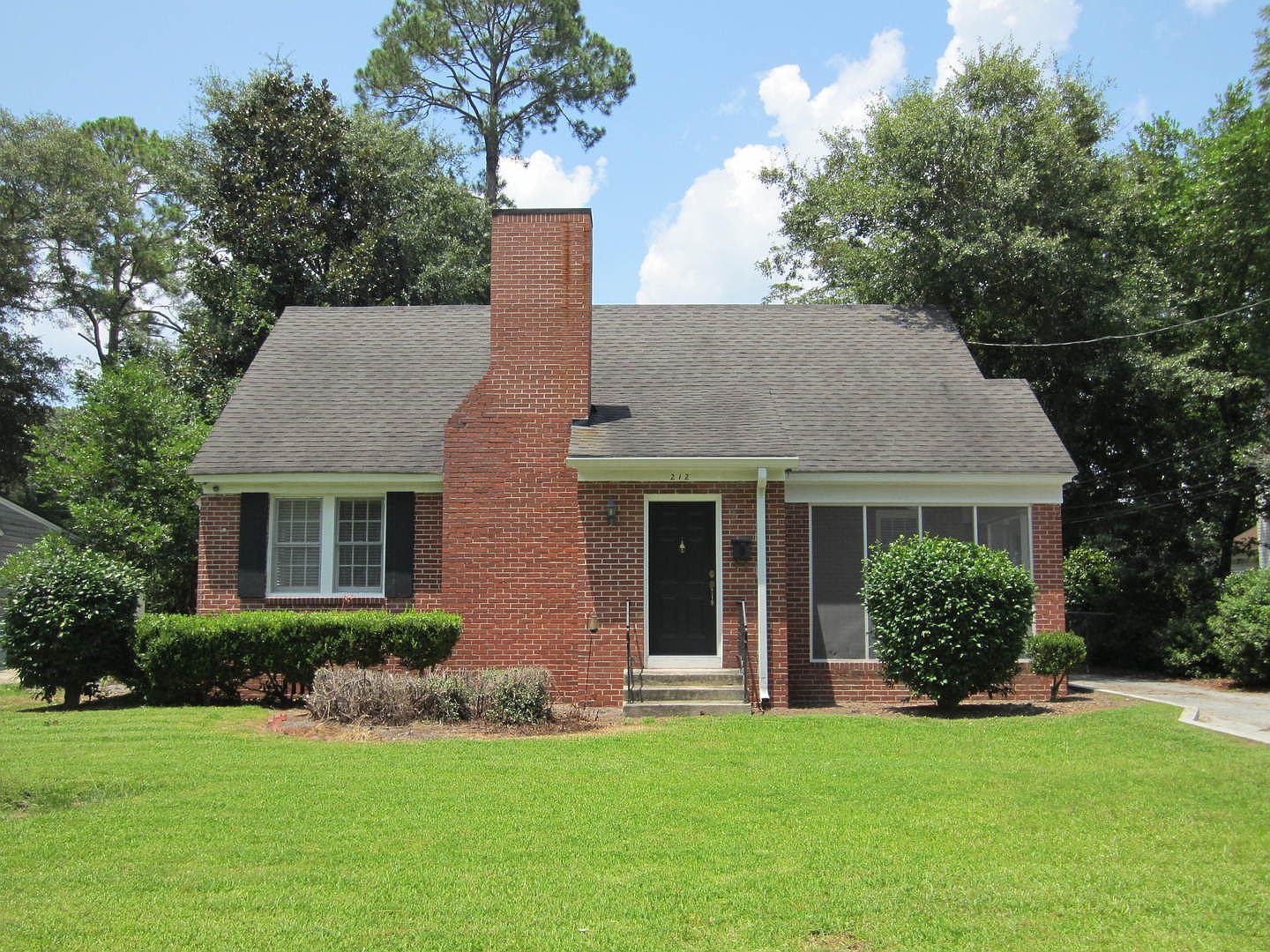 212 W Moore St, Valdosta, GA 31602 | Zillow