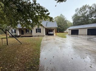 664 Erwin Hill Church Rd SE, Adairsville, GA 30701