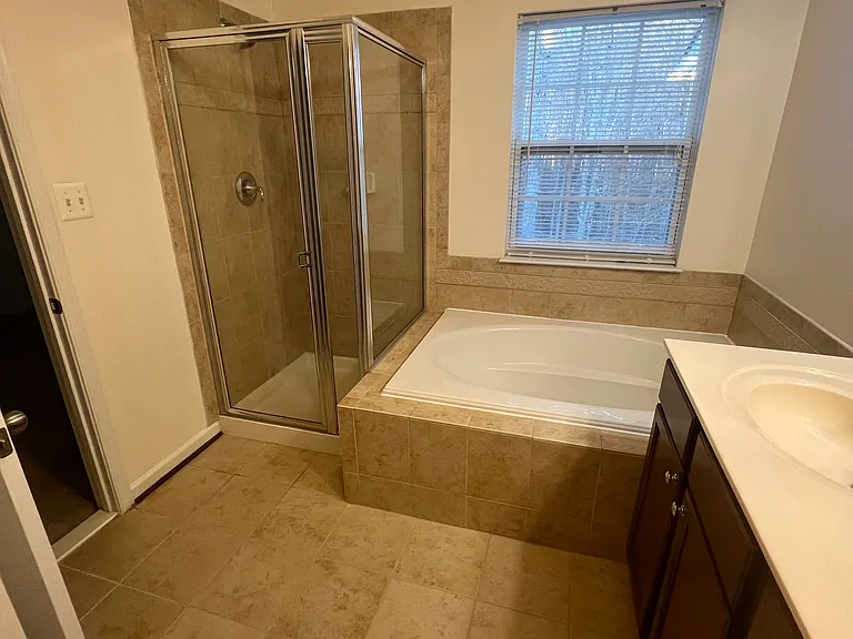 749 English Ivy Way — Photo 6