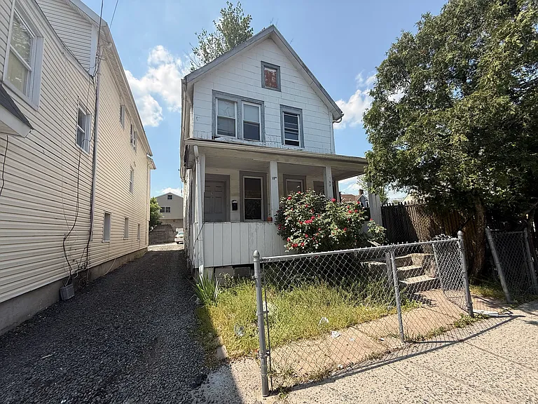 189-191 S Jefferson St #1 — Photo 1