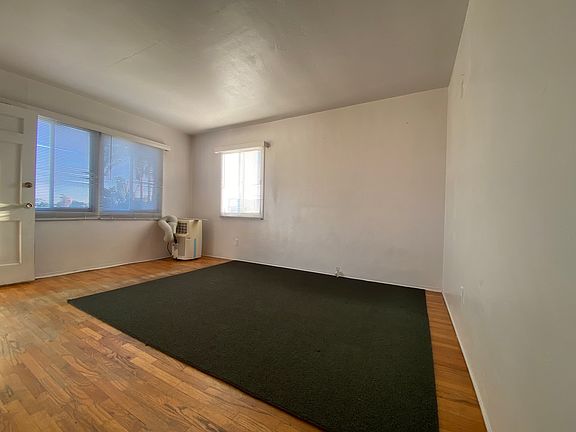 4th image of 4635 Soria Dr