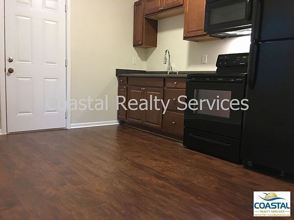 2nd image of 947 Don Dr #H