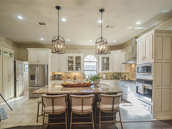 5th image of 16815 Wenwood Dr