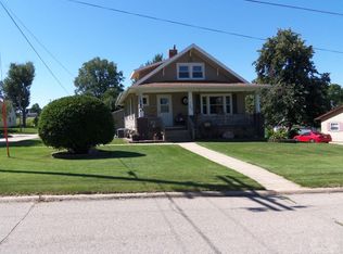 708 E High St, Toledo, IA 52342