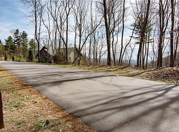 3rd image of 15 Villa Nova Dr