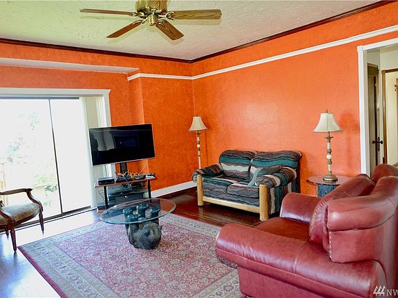2nd image of 4051 E G St