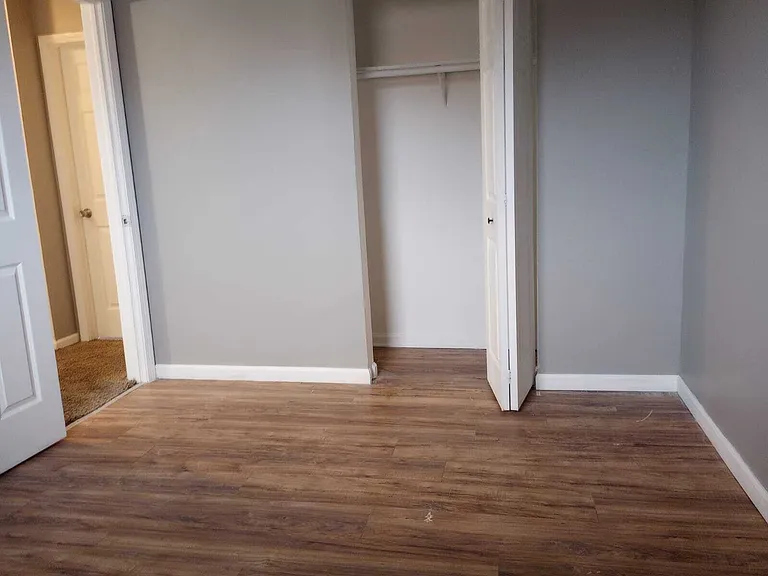 619 Root Rd — Photo 16