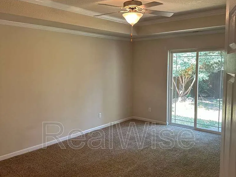 115 Wagon Wheel Dr — Photo 12