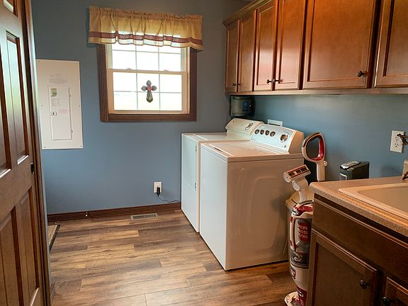 3rd image of 2414 E 400 S