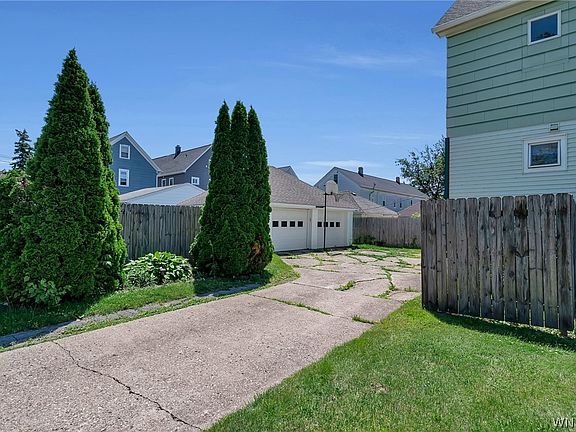 3rd image of 79 Haller Ave