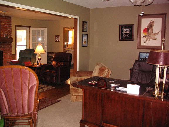 frml living/dining/office - very open