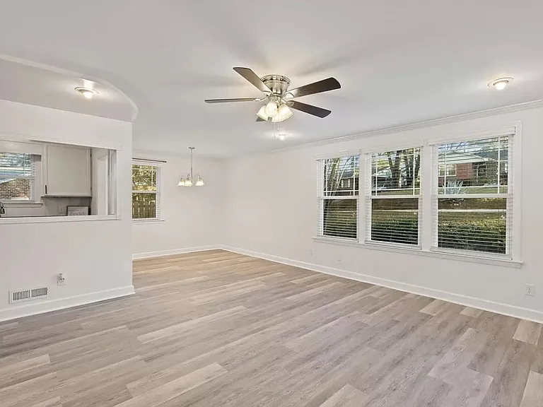 25 Riverview Ct — Photo 4
