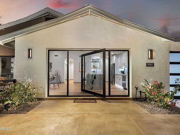 5th image of 8422 E FAIRMOUNT Avenue