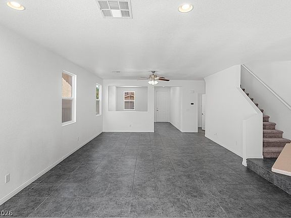 4th image of 10375 Beallsville St
