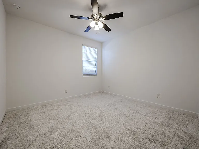 15771 W Superior Ave — Photo 14