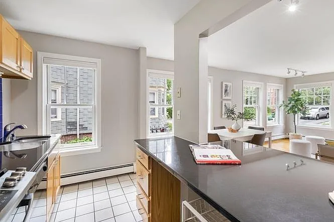 77 Liberty Ave #6 — Photo 3