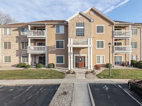 2nd image of 6509 Emerald Hill Ct APT 310