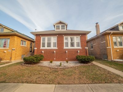 8249 S Cornell Ave, Chicago, IL, 60617