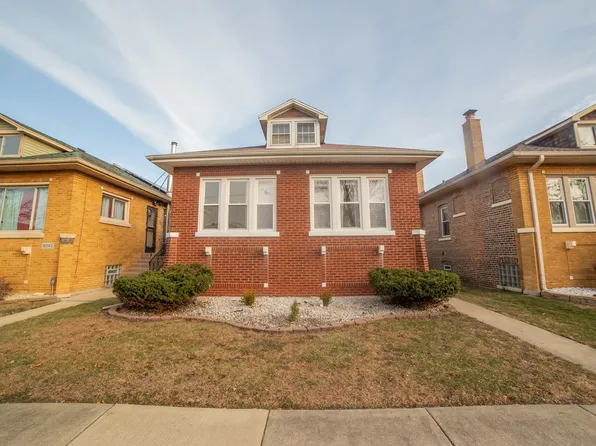 8249 S Cornell Ave, Chicago, IL 60617