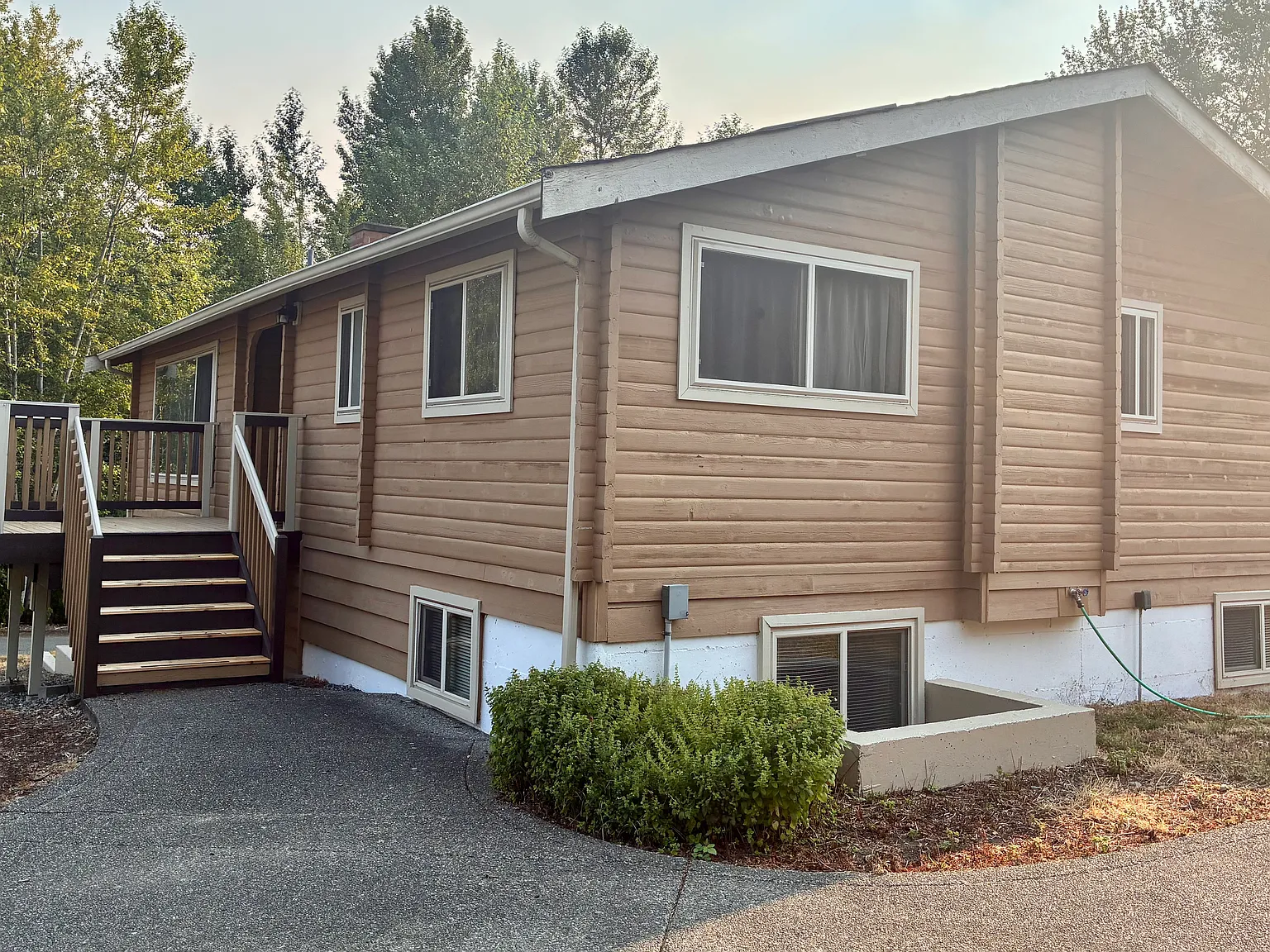 3 bed, 2050 sqft, $3,050 — Photo 2