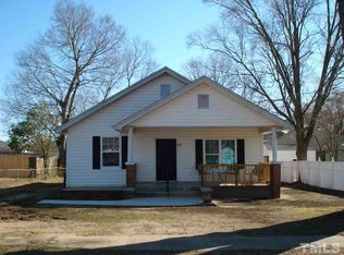 309 W D St, Erwin, NC 28339