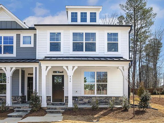 These photos are representative of this floor plan, but all options may not be available in every co