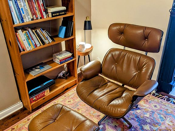 3rd image of 432 Lexington Ave APT 1