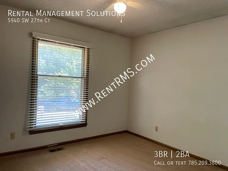5940 SW 27th Ct — Photo 17
