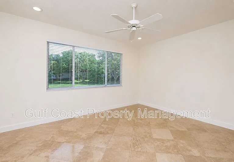 6945 74th Street Cir E — Photo 10