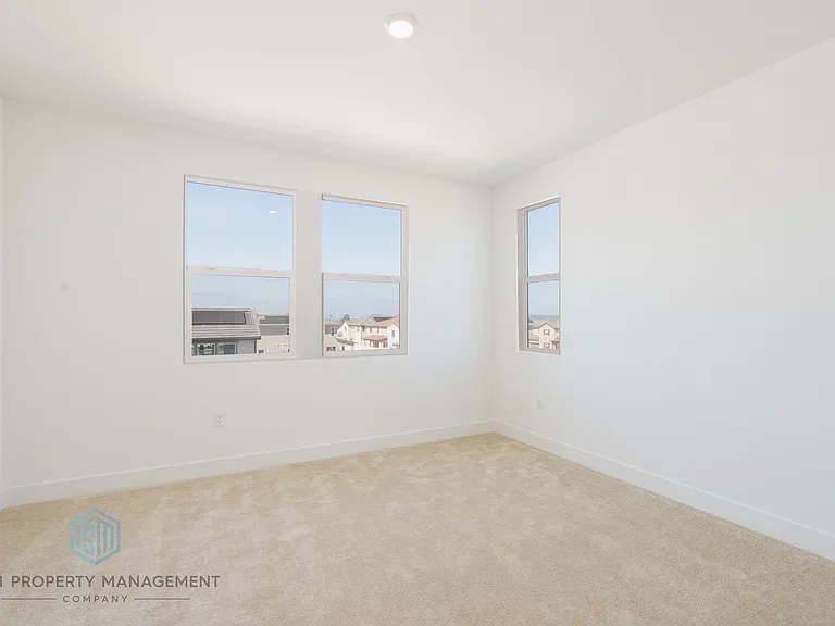 15437 La Subida Dr — Photo 15
