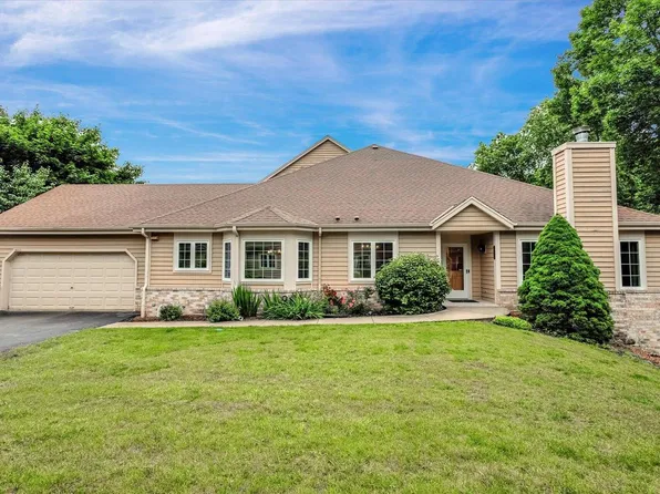 2855 River Birch DRIVE #D, Brookfield, WI 53045