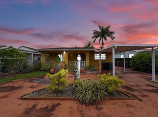 325 SW 122nd Ave, Miami, FL 33184